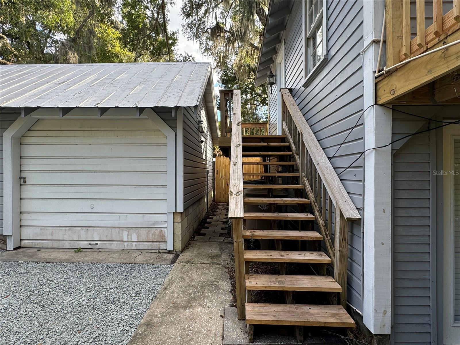 Image 3 of 25 For 822 2nd Street