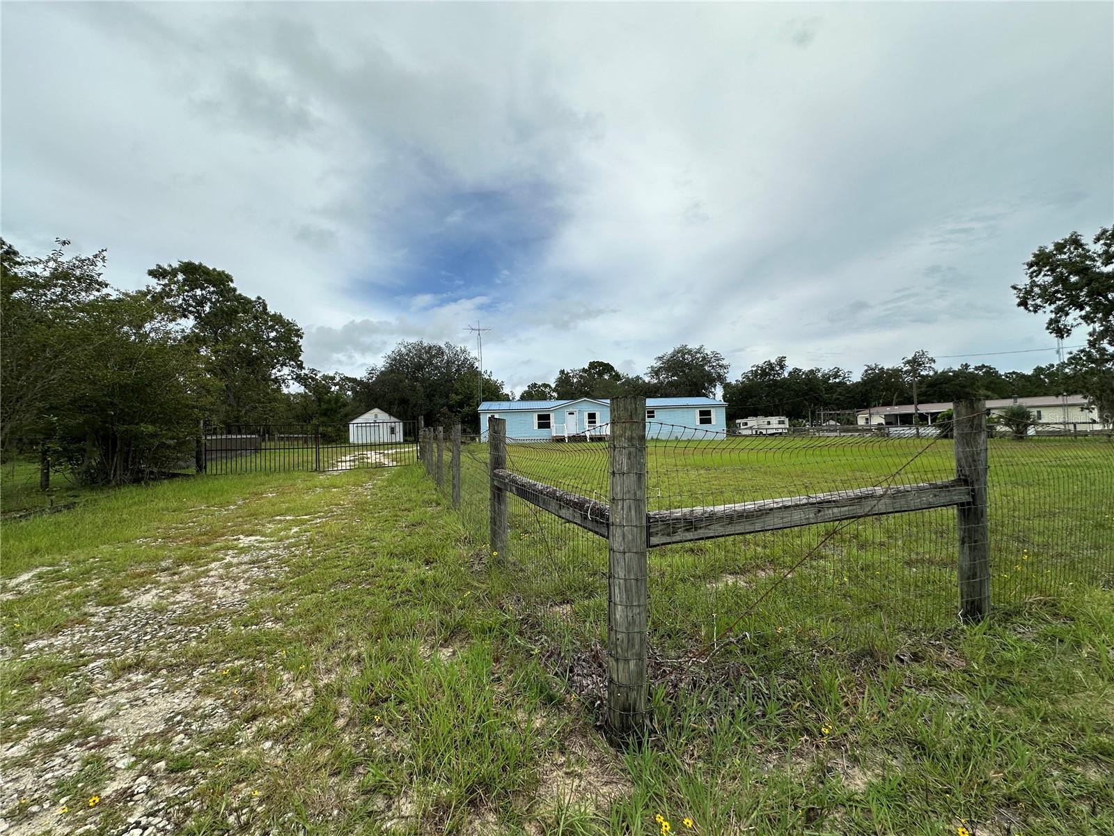 Image 39 of 71 For 2751 132nd Court