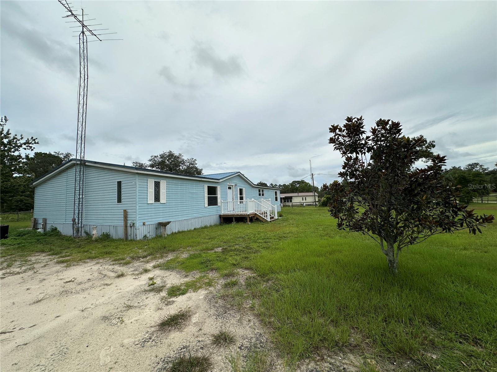 Image 40 of 71 For 2751 132nd Court