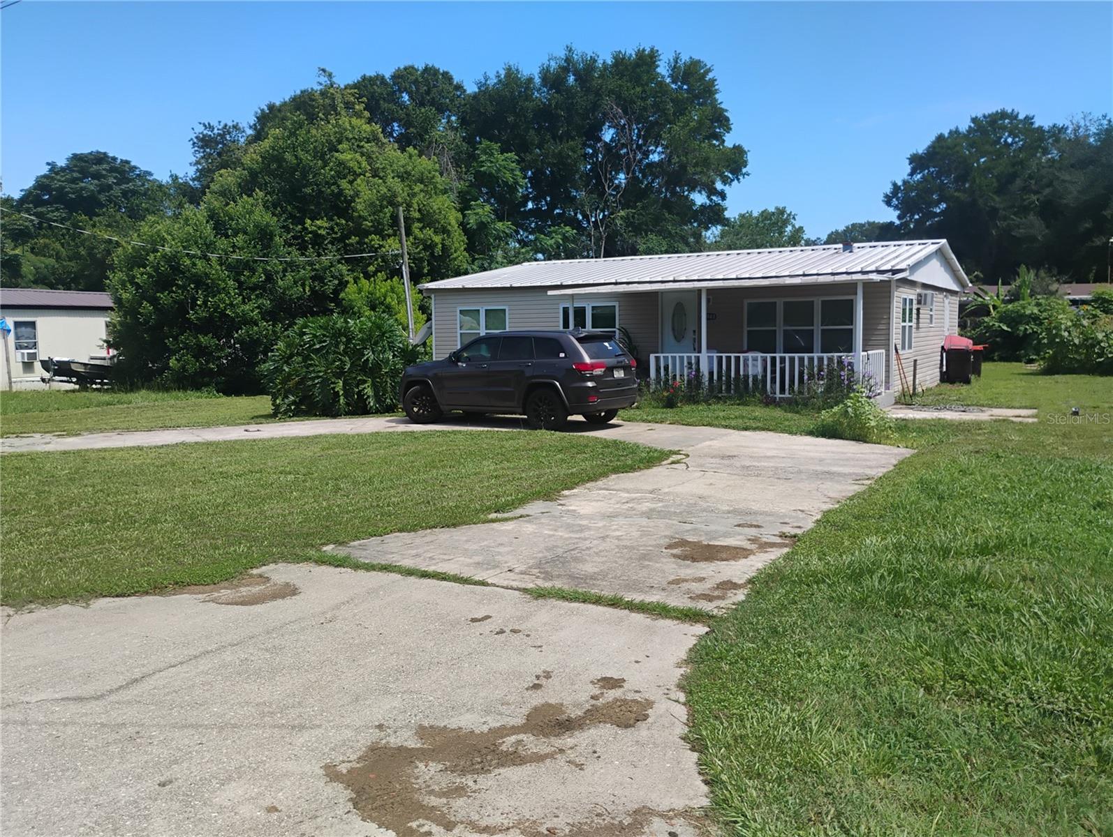 Details for 10949 130th Place, OCKLAWAHA, FL 32179