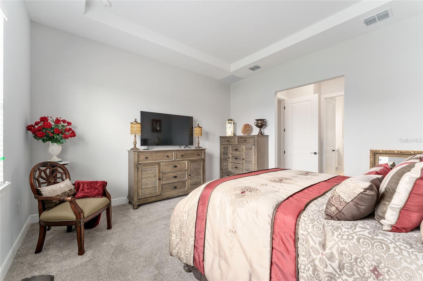 Listing photo id 14 for 8718 59th Lane Road
