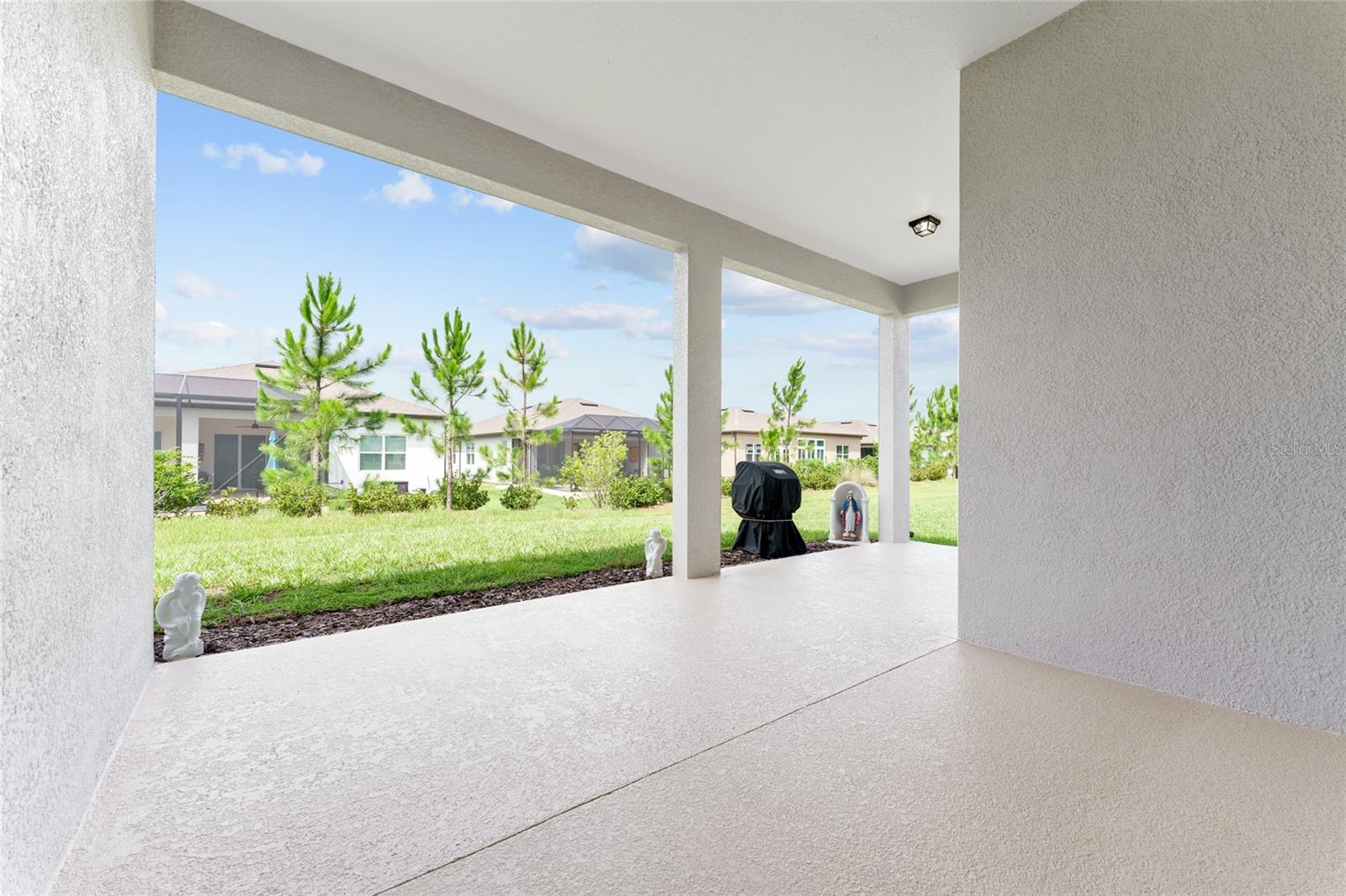 Listing photo id 32 for 8718 59th Lane Road