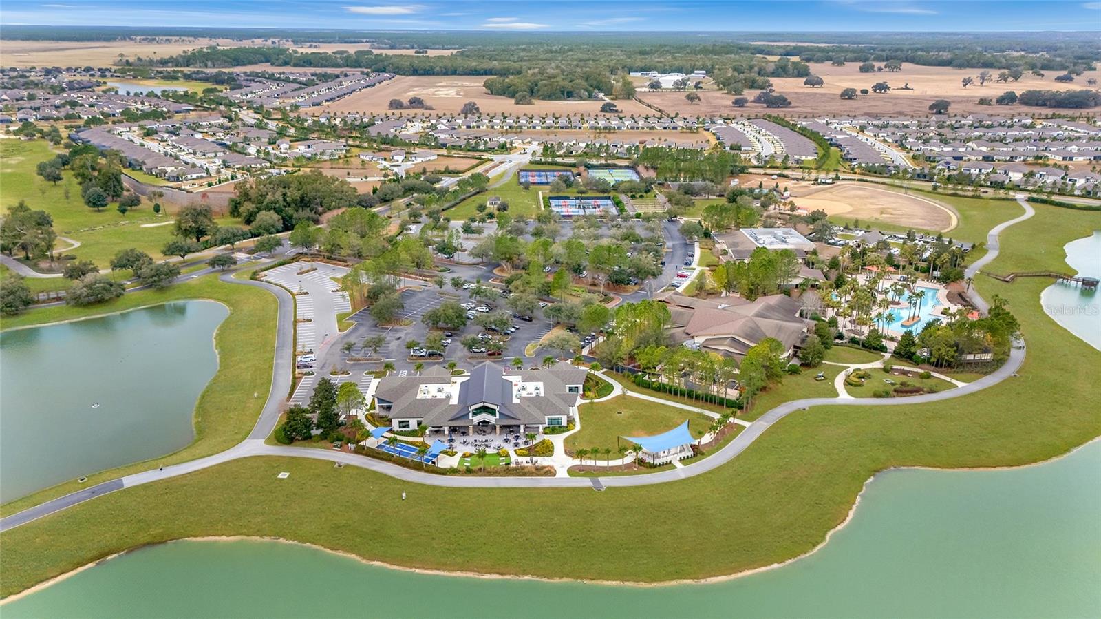 Listing photo id 46 for 8718 59th Lane Road