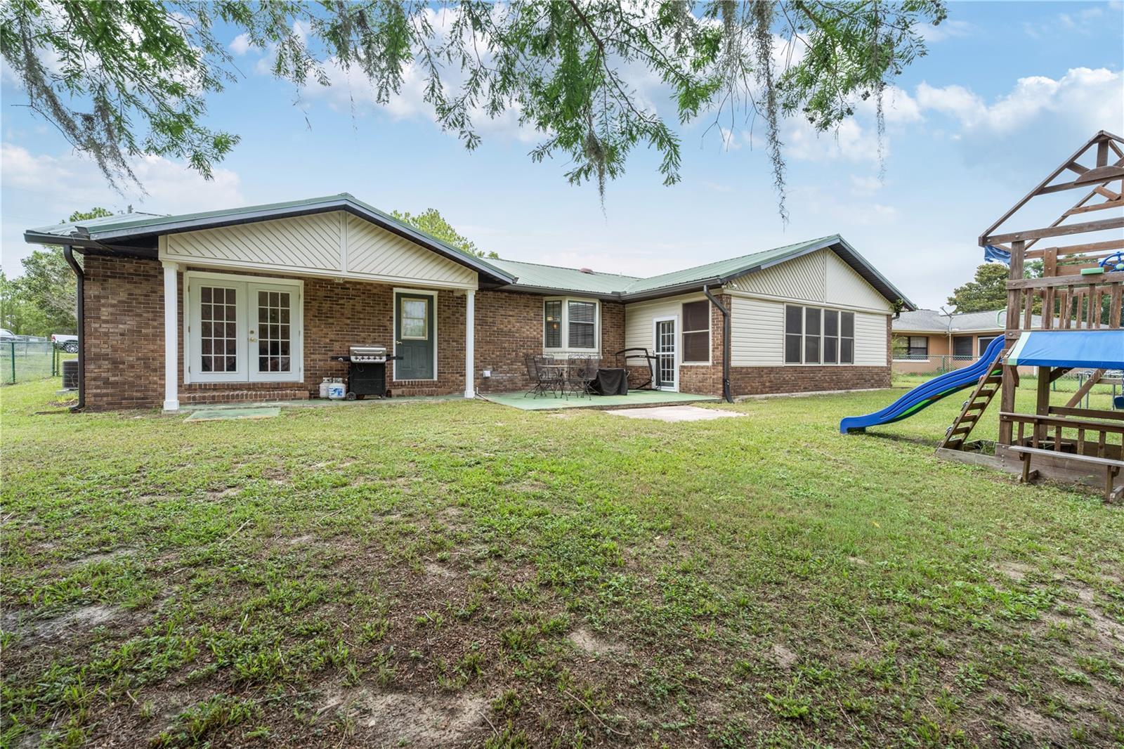Image 34 of 52 For 531 151st Terrace