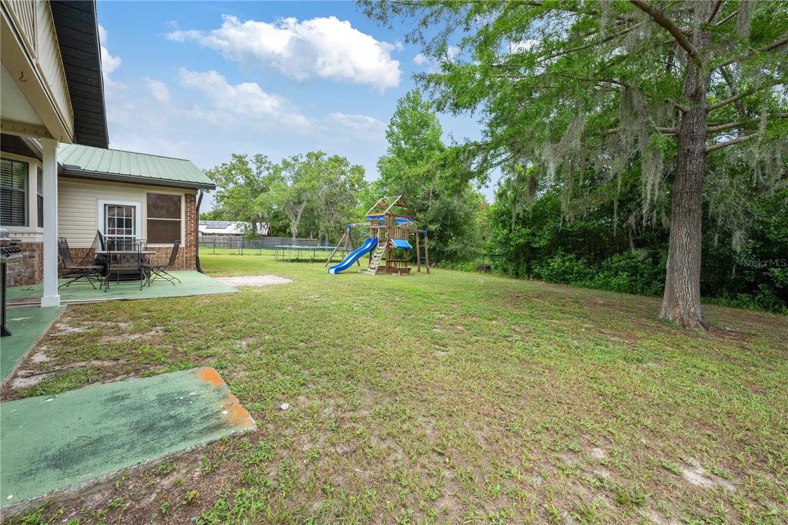 Image 35 of 52 For 531 151st Terrace