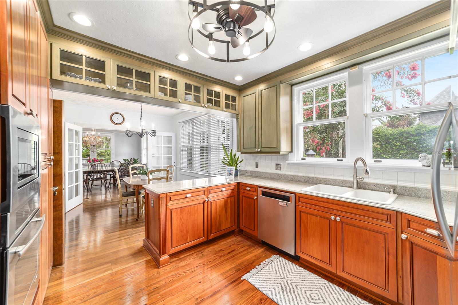 Image 10 of 58 For 405 15th Avenue