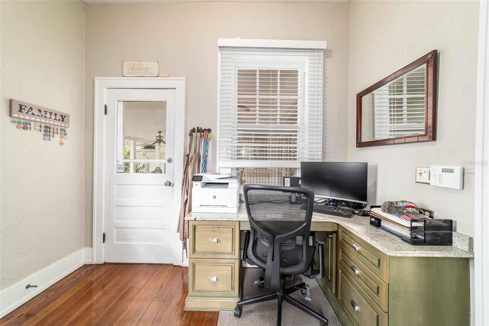 Image 12 of 58 For 405 15th Avenue