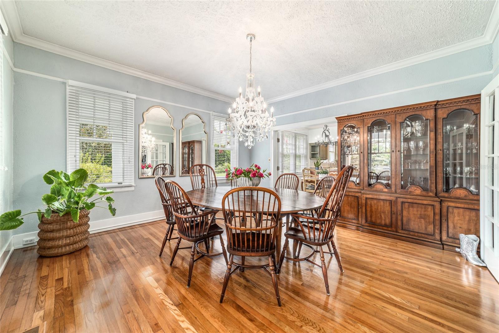 Image 7 of 58 For 405 15th Avenue