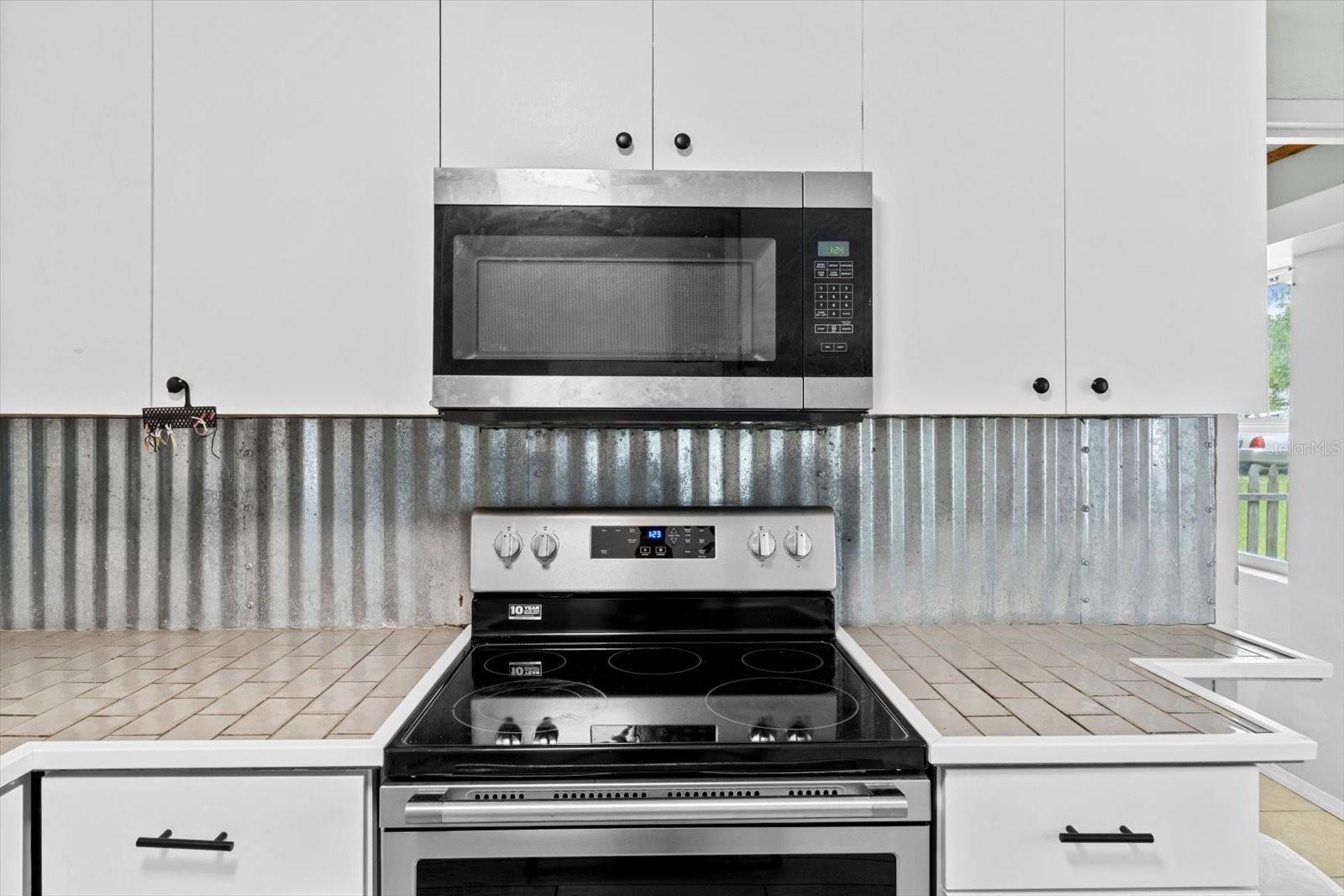 Image 12 of 42 For 159 9th Street