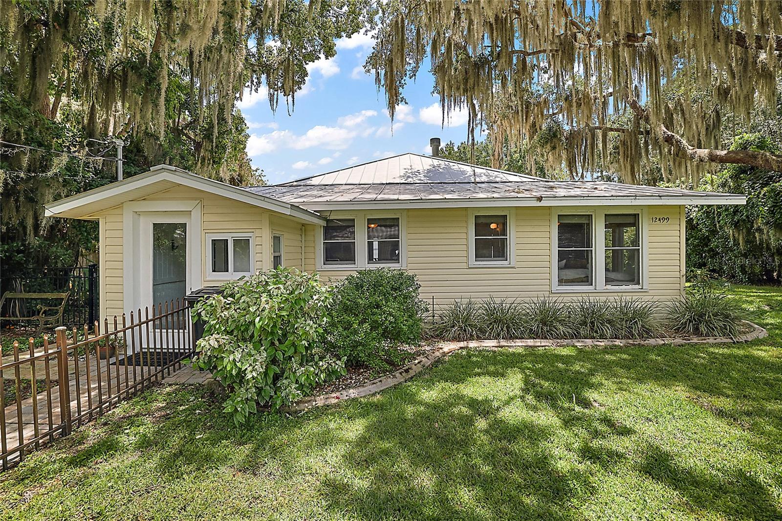 Image 2 of 47 For 12499 139th Court