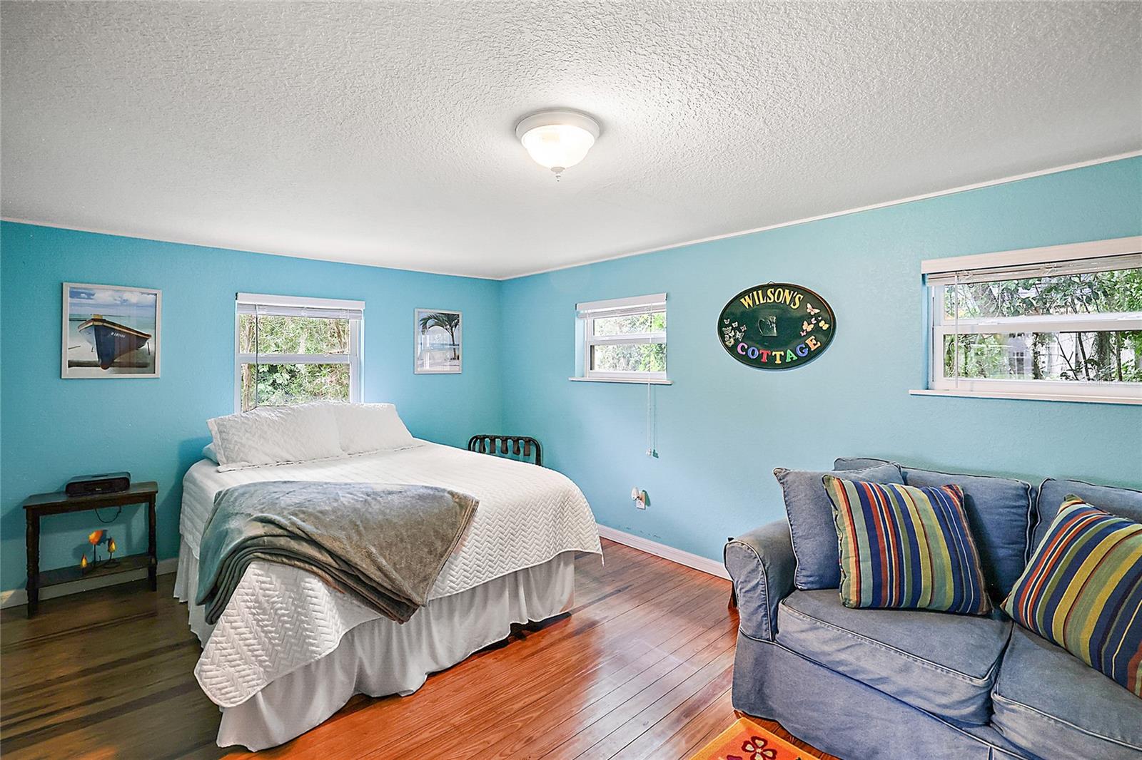Image 42 of 47 For 12499 139th Court