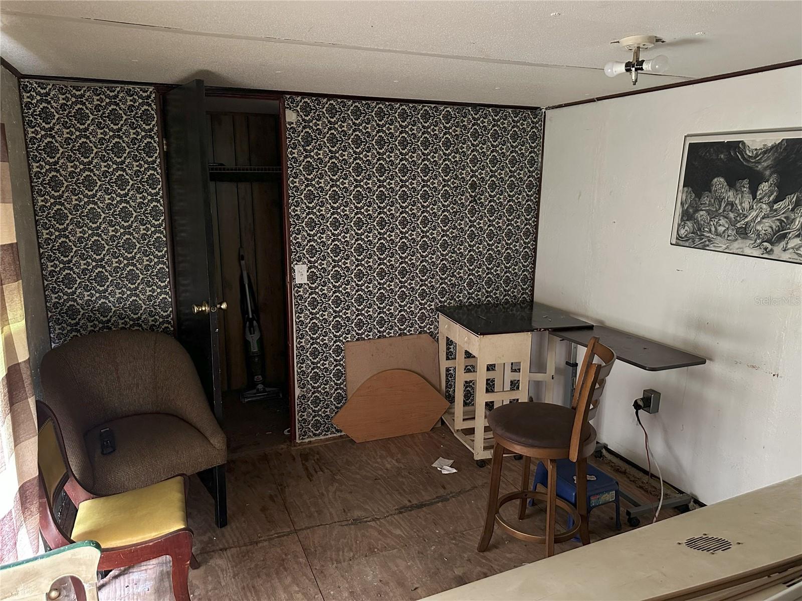 Image 15 of 24 For 2785 90th Street