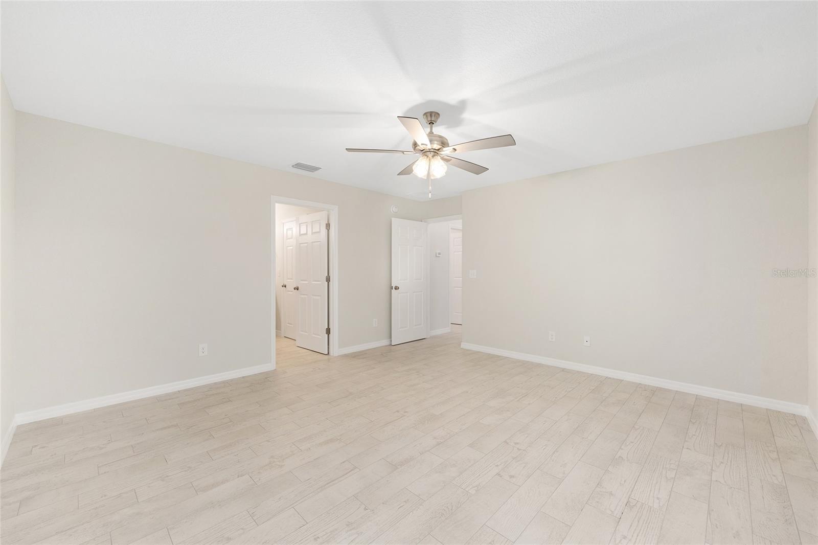 Image 31 of 56 For 12371 100th Avenue