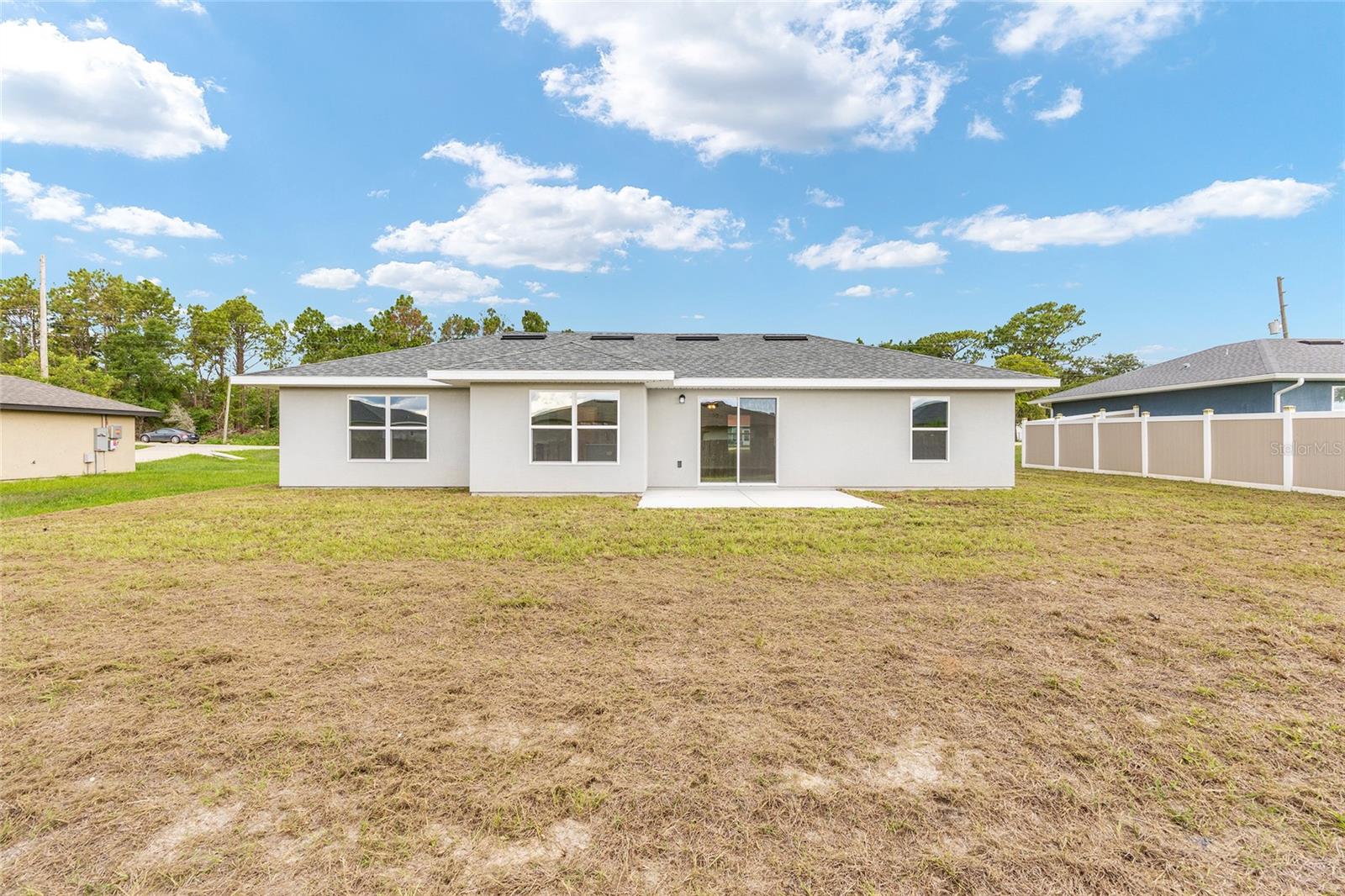 Image 9 of 56 For 12371 100th Avenue