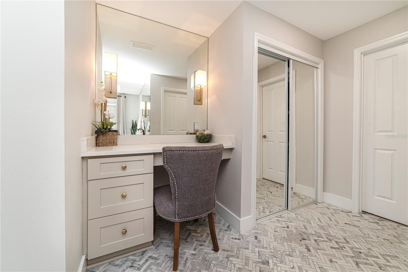 Image 16 of 81 For 2418 15th Street