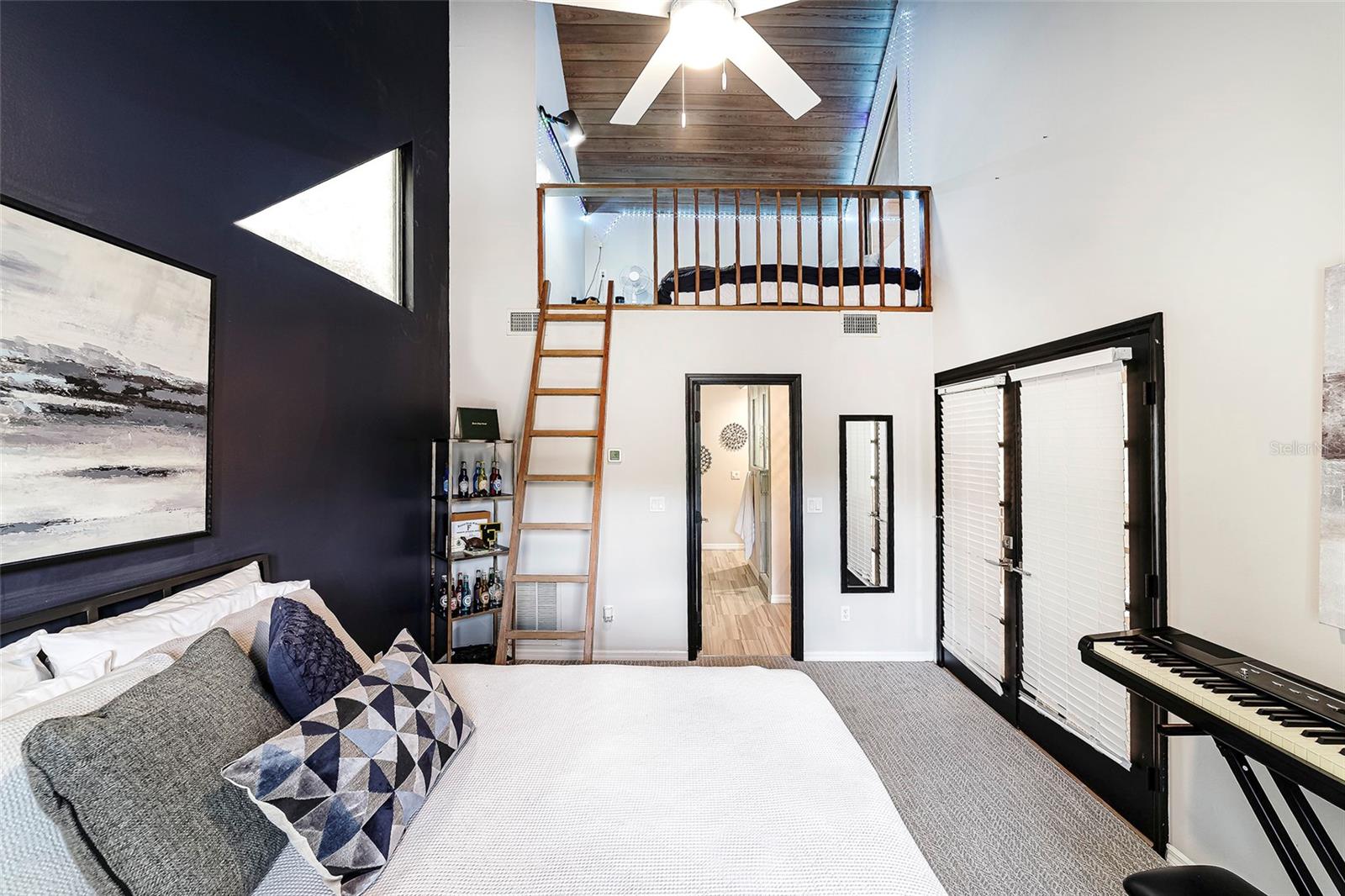 Image 38 of 81 For 2418 15th Street