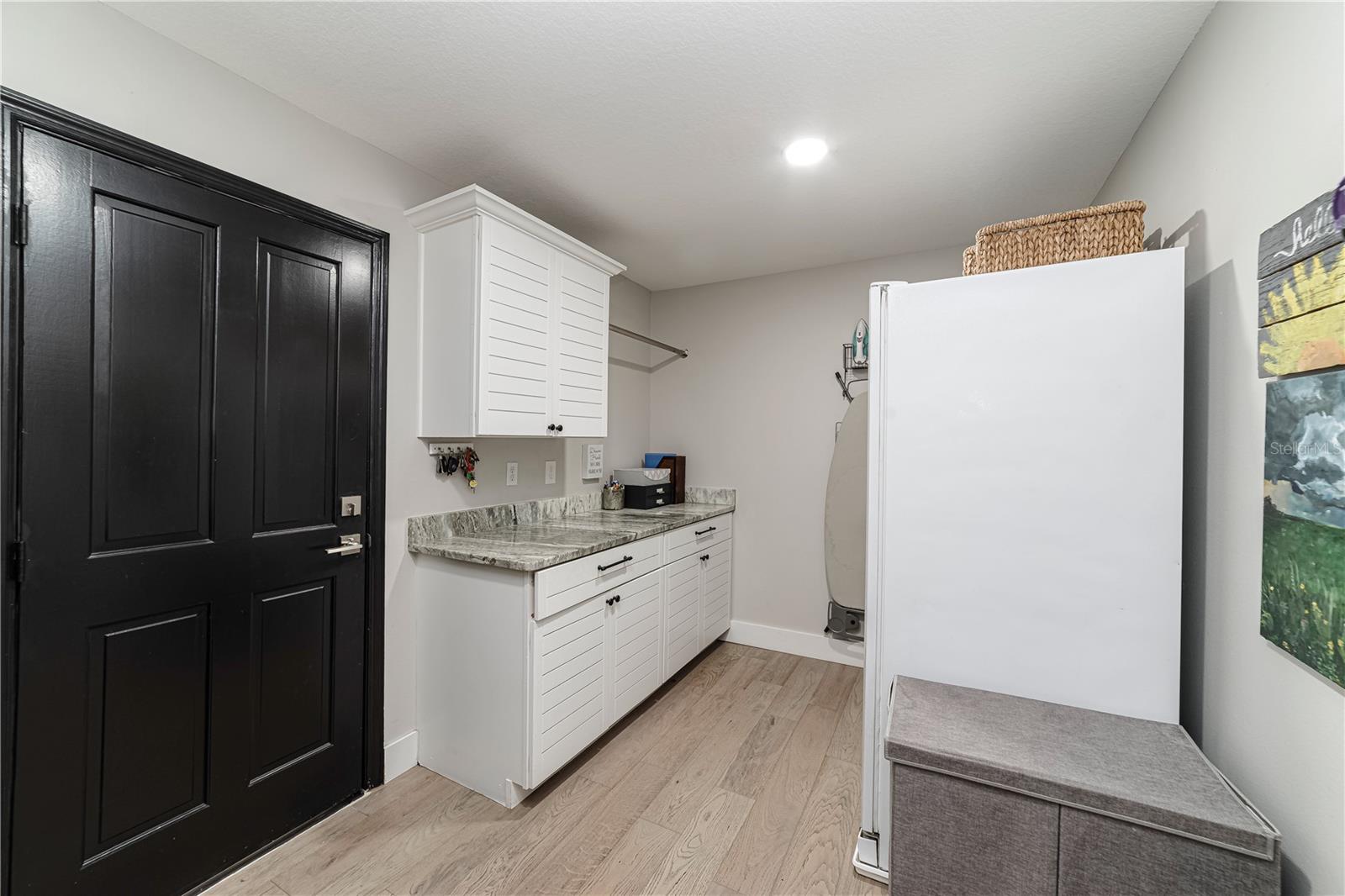 Image 48 of 81 For 2418 15th Street