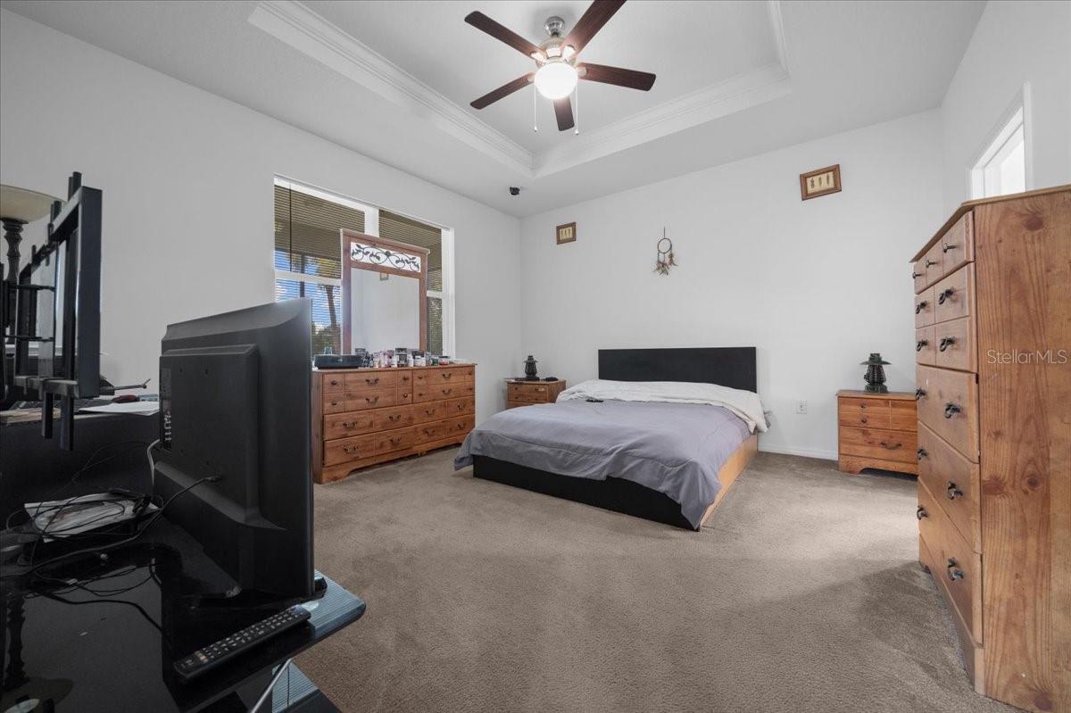 Image 17 of 39 For 8334 79th Circle