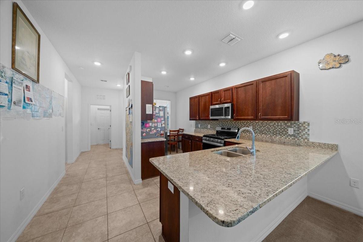 Image 6 of 39 For 8334 79th Circle