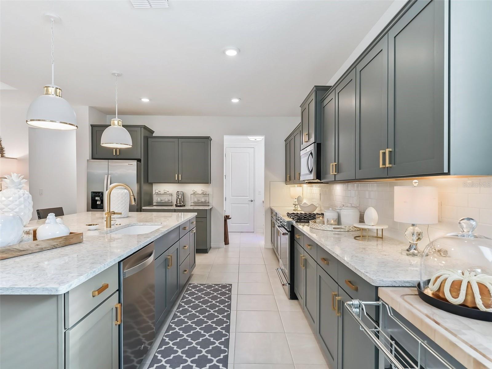 Image 11 of 36 For 7290 65th Place Road