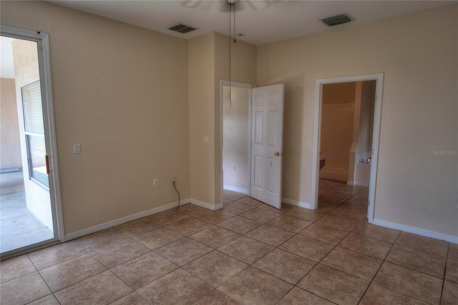Image 19 of 22 For 13345 48th Avenue
