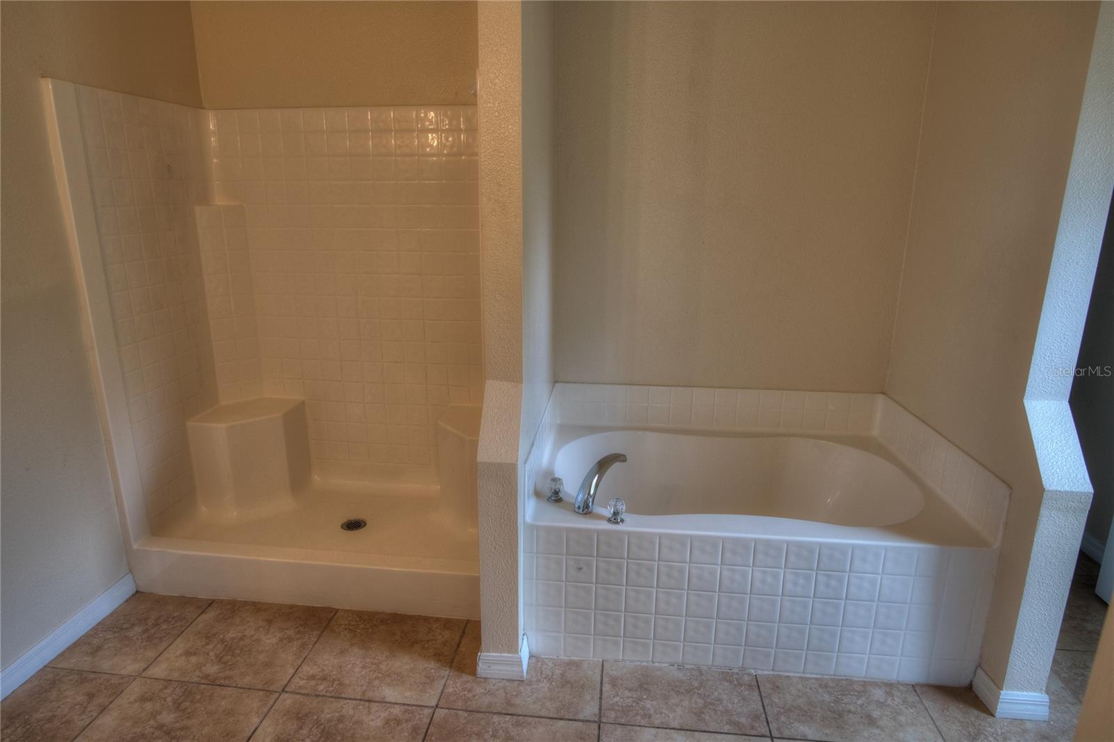 Image 4 of 22 For 13345 48th Avenue