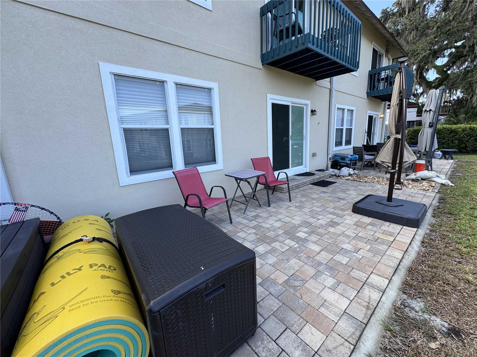 Image 27 of 33 For 30 Valare Lane 102c