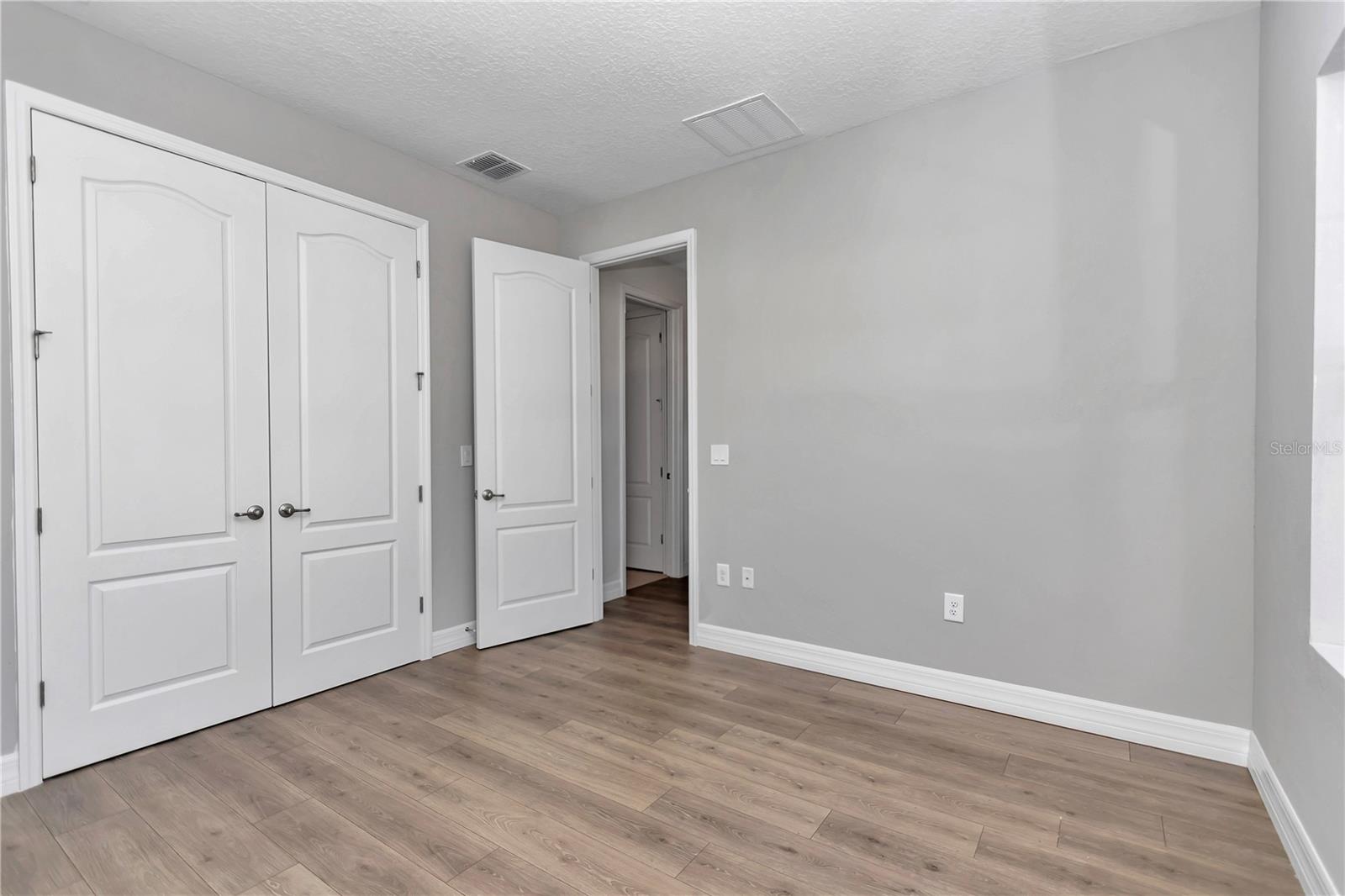 Image 14 of 26 For 9393 158th Place