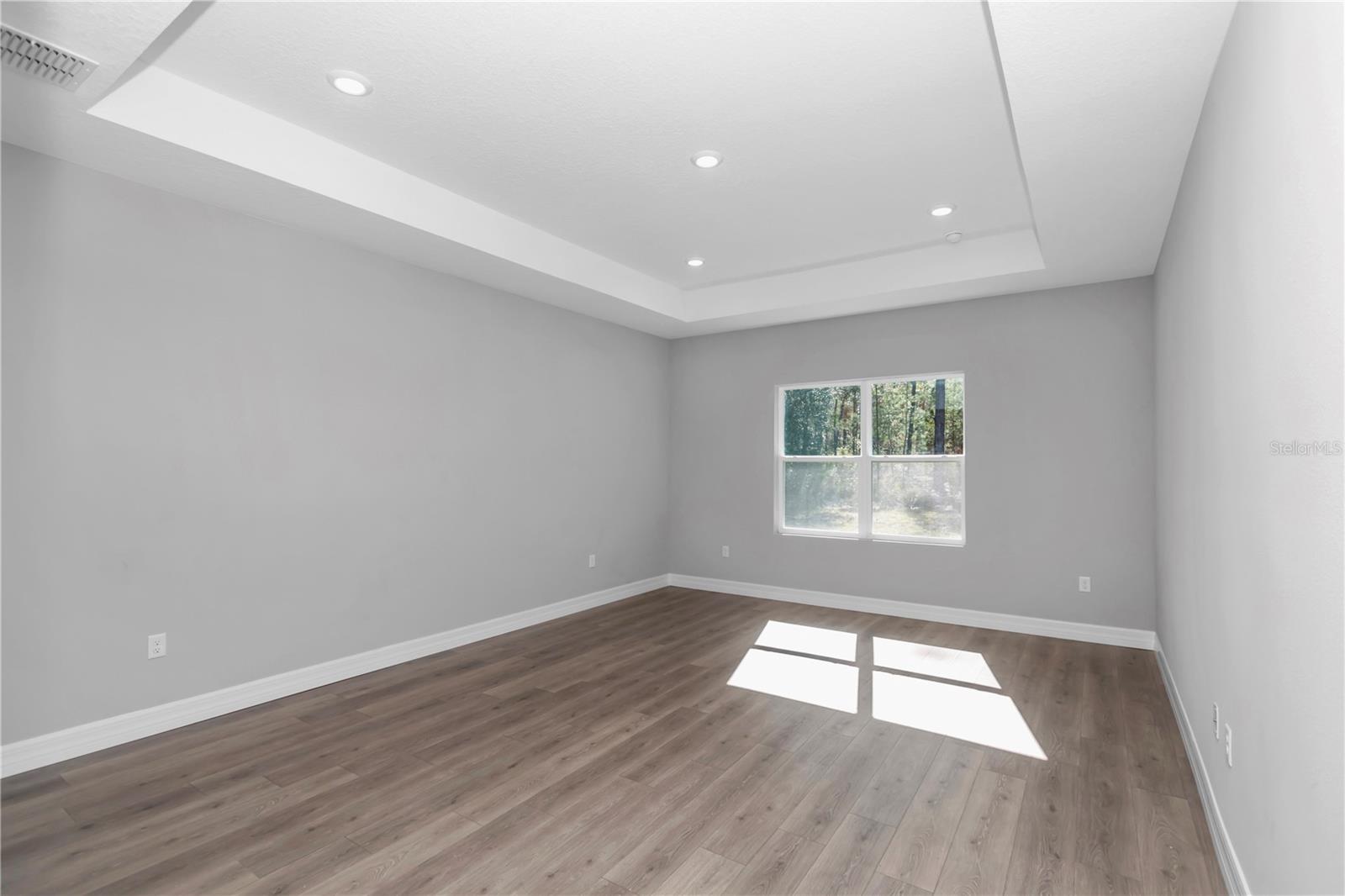 Image 19 of 26 For 9393 158th Place
