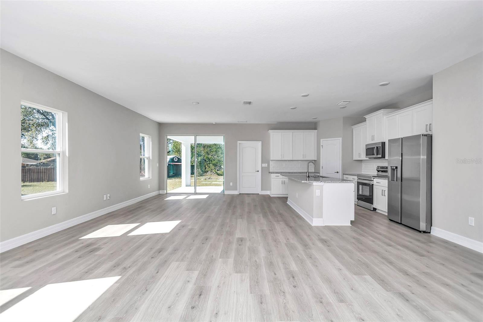 Image 5 of 26 For 9393 158th Place