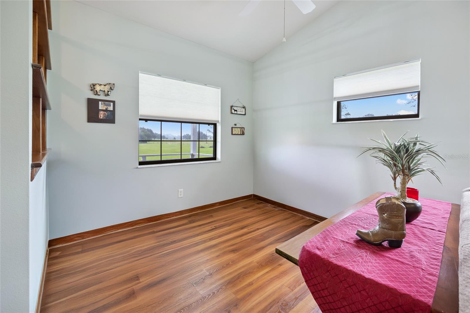 Image 15 of 82 For 21588 106th Lane Road
