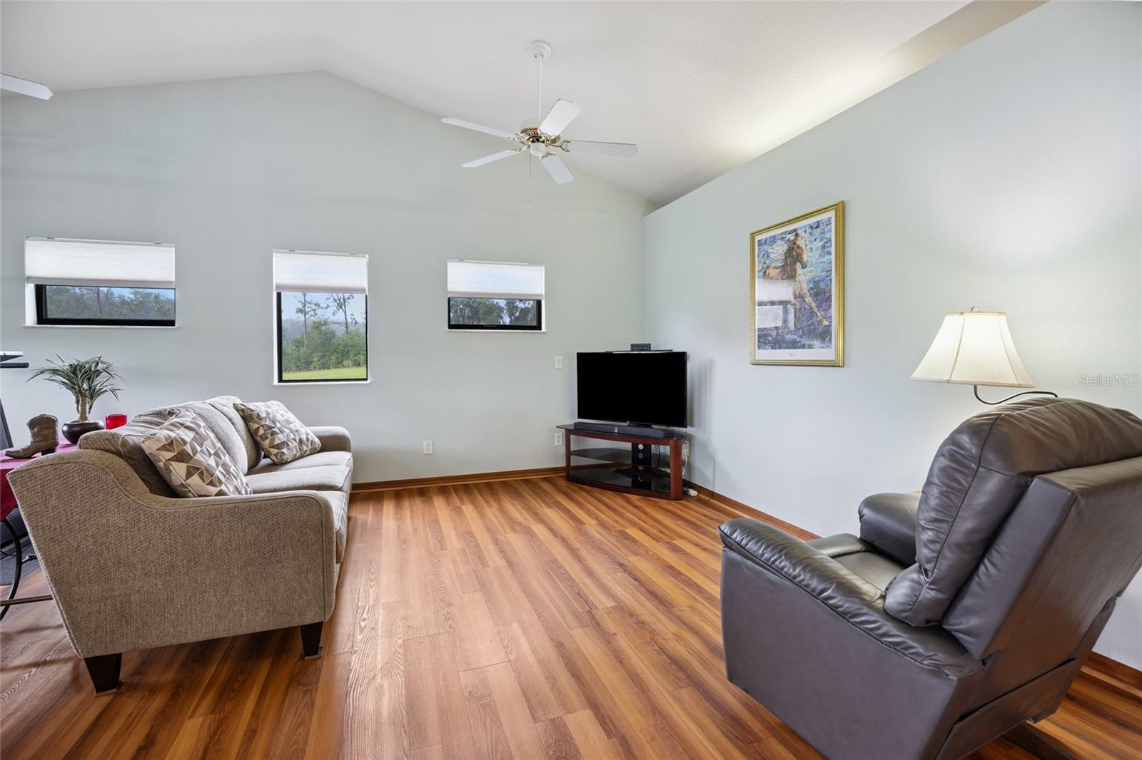 Image 18 of 82 For 21588 106th Lane Road