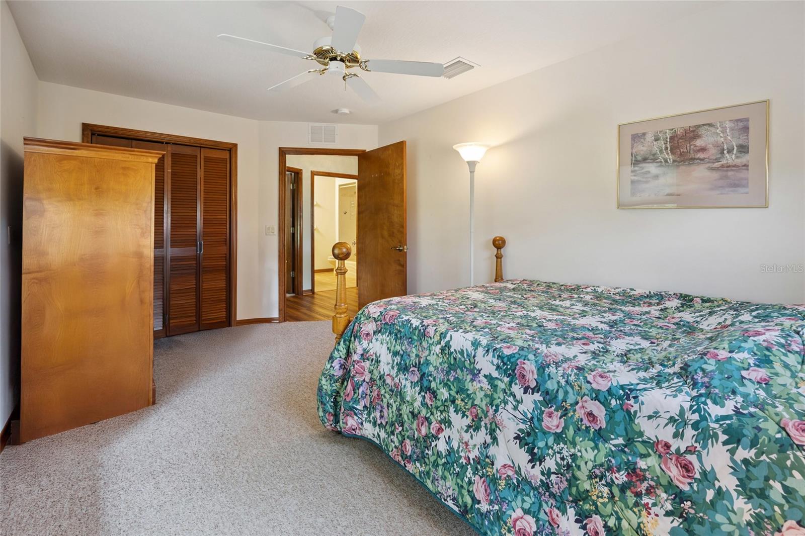 Image 20 of 82 For 21588 106th Lane Road