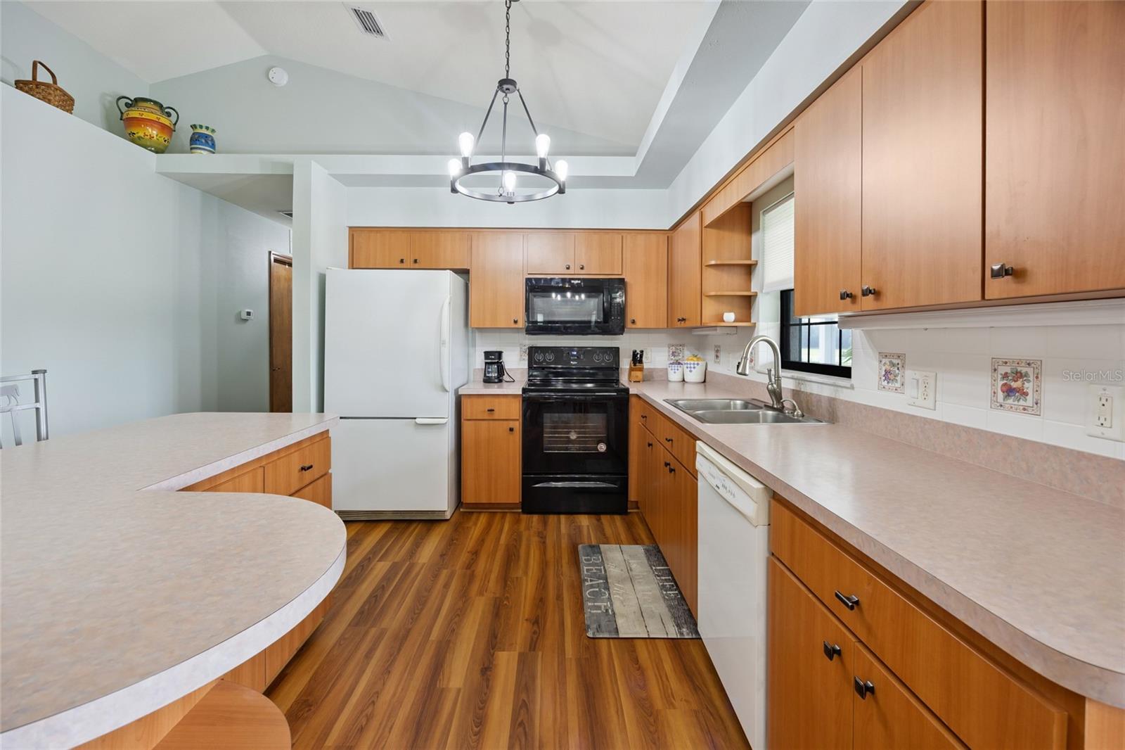 Image 31 of 82 For 21588 106th Lane Road