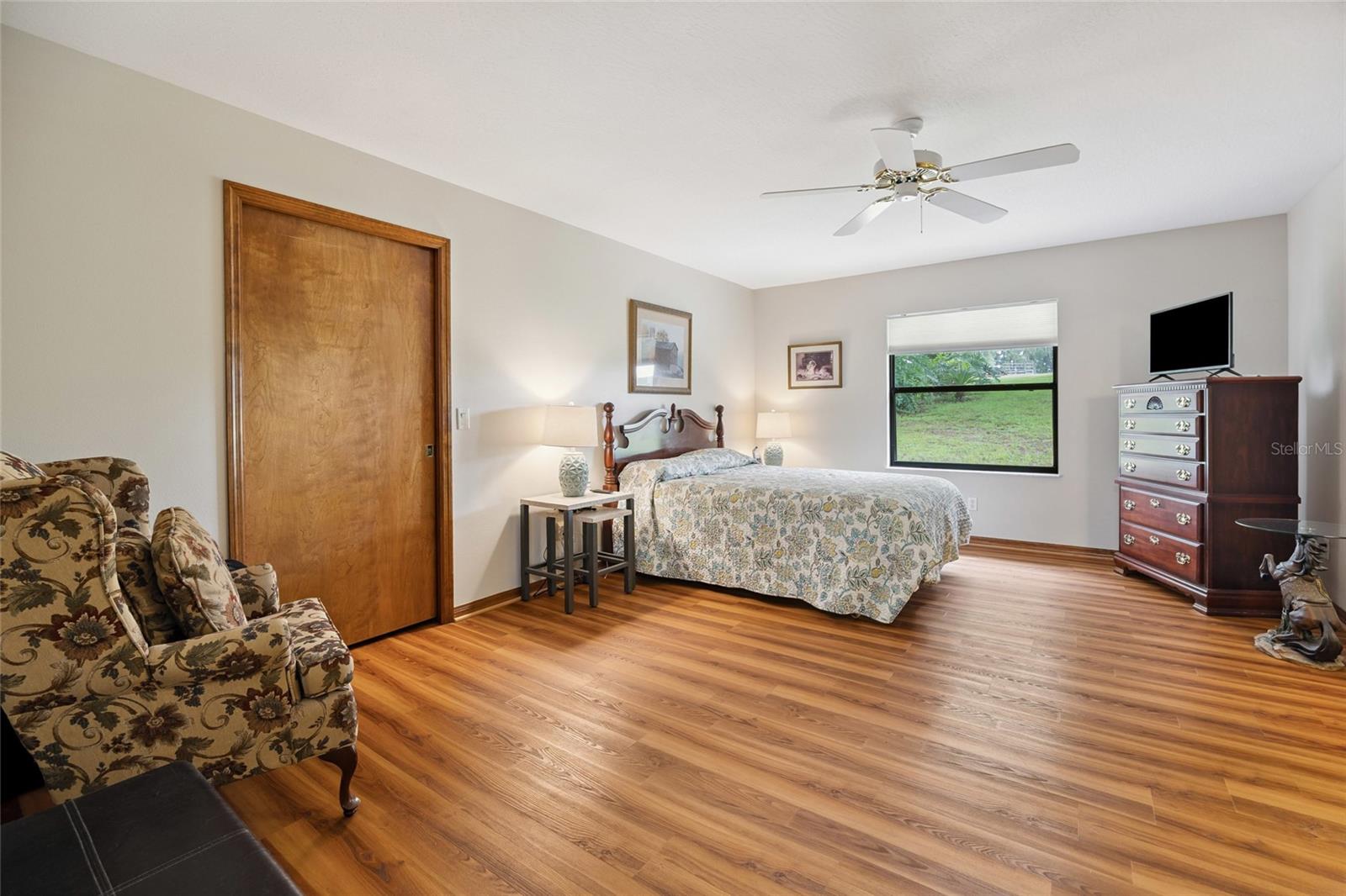 Image 36 of 82 For 21588 106th Lane Road