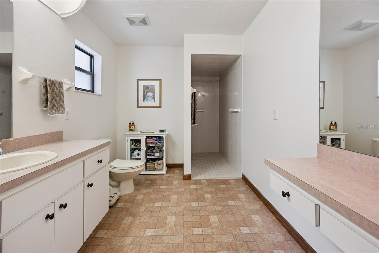 Image 39 of 82 For 21588 106th Lane Road