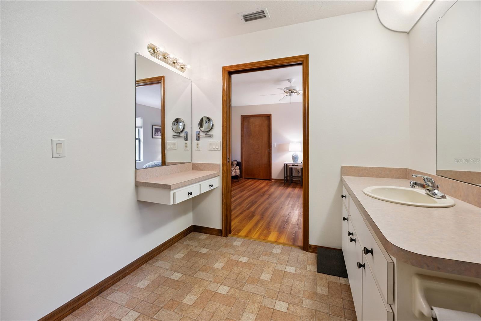 Image 41 of 82 For 21588 106th Lane Road