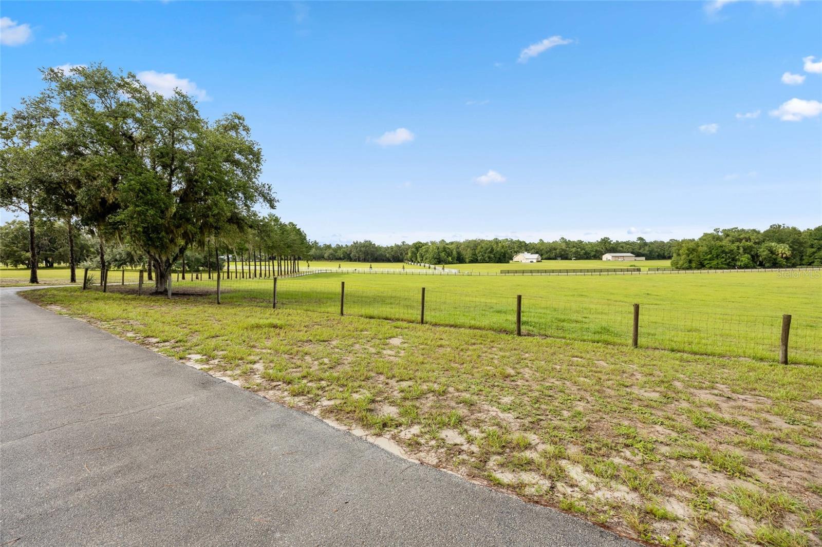 Image 53 of 82 For 21588 106th Lane Road