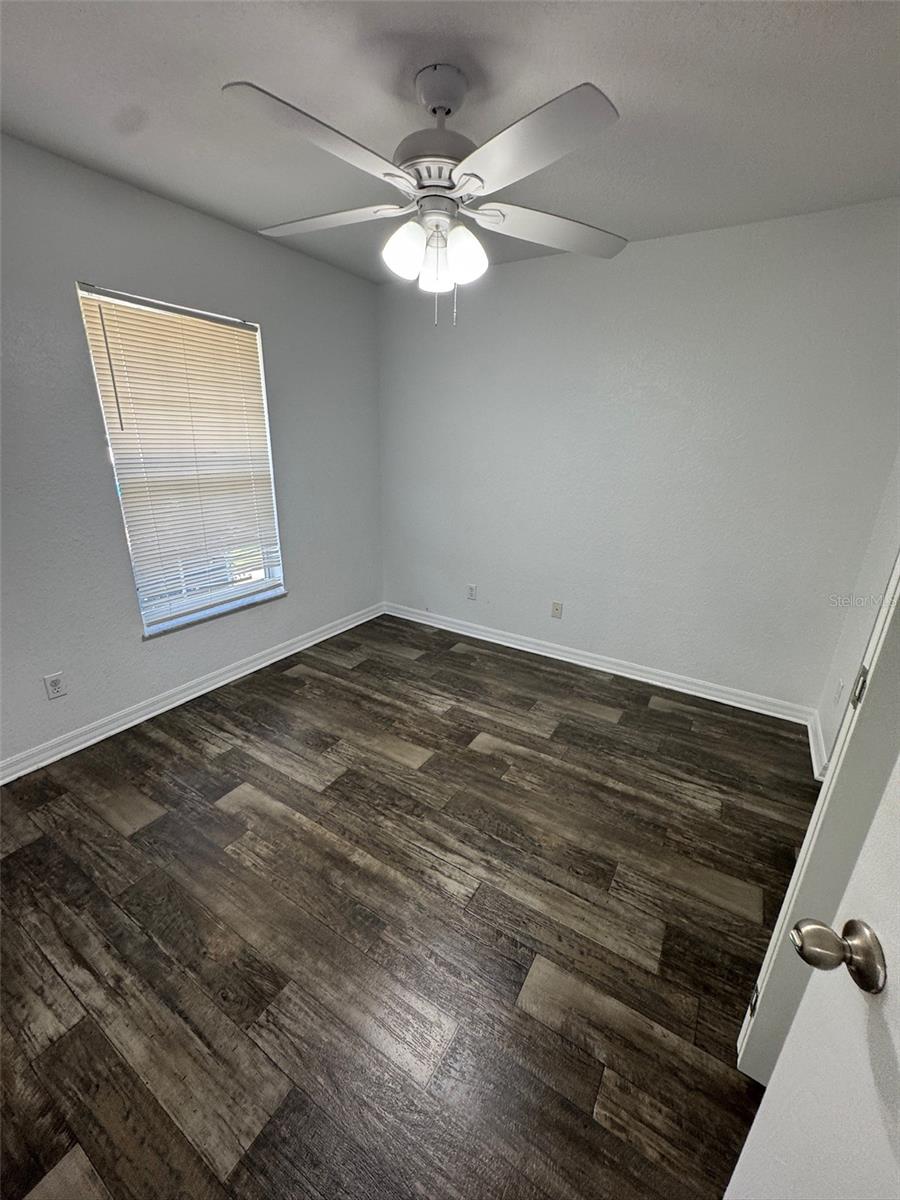 Image 17 of 20 For 11322-11322 55th Avenue Road 1301