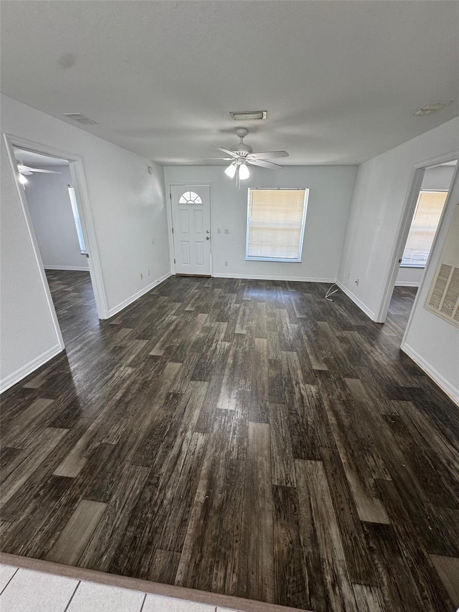 Image 4 of 20 For 11322-11322 55th Avenue Road 1301