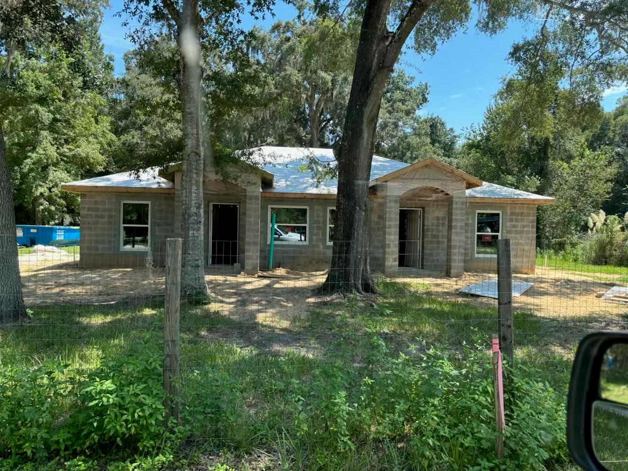 Image 5 of 6 For 607 4th Drive B