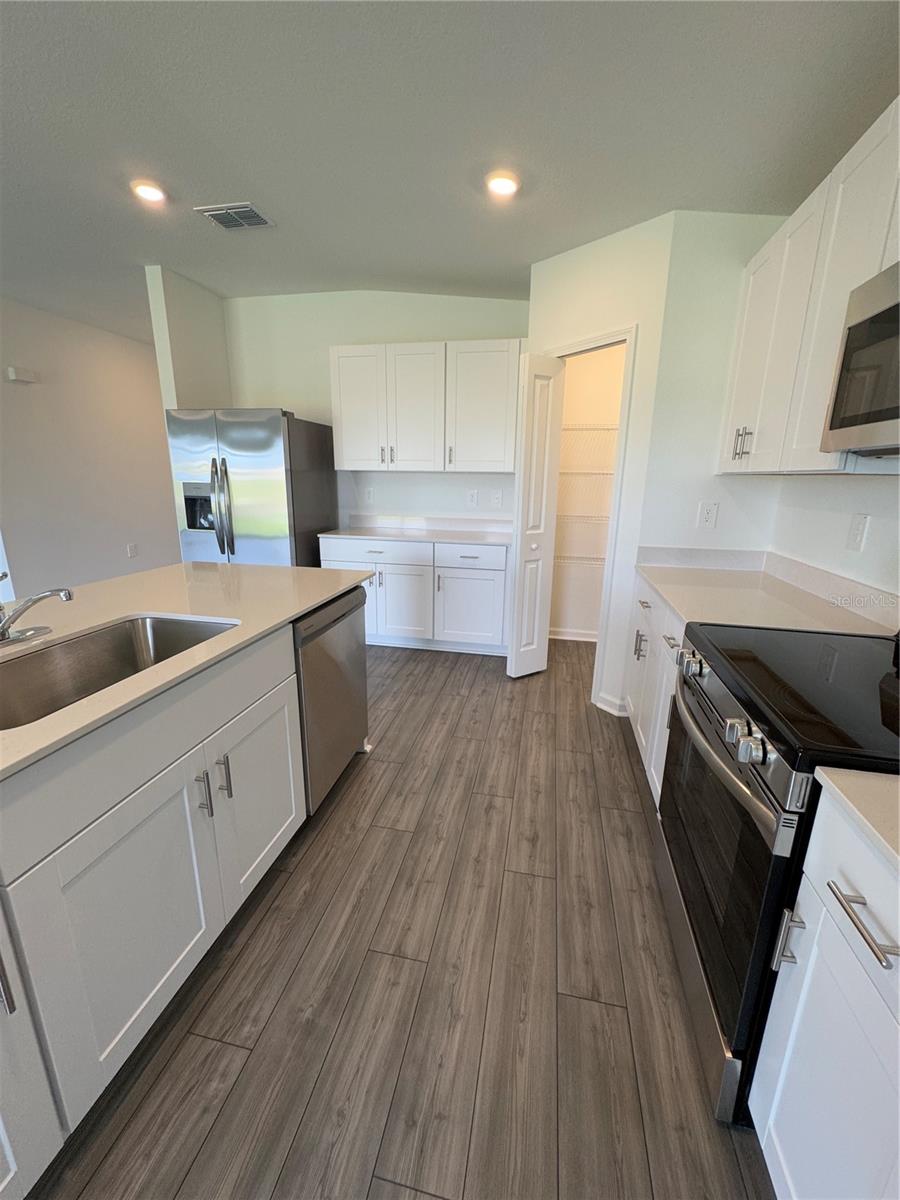 Image 21 of 44 For 8388 41st Ter
