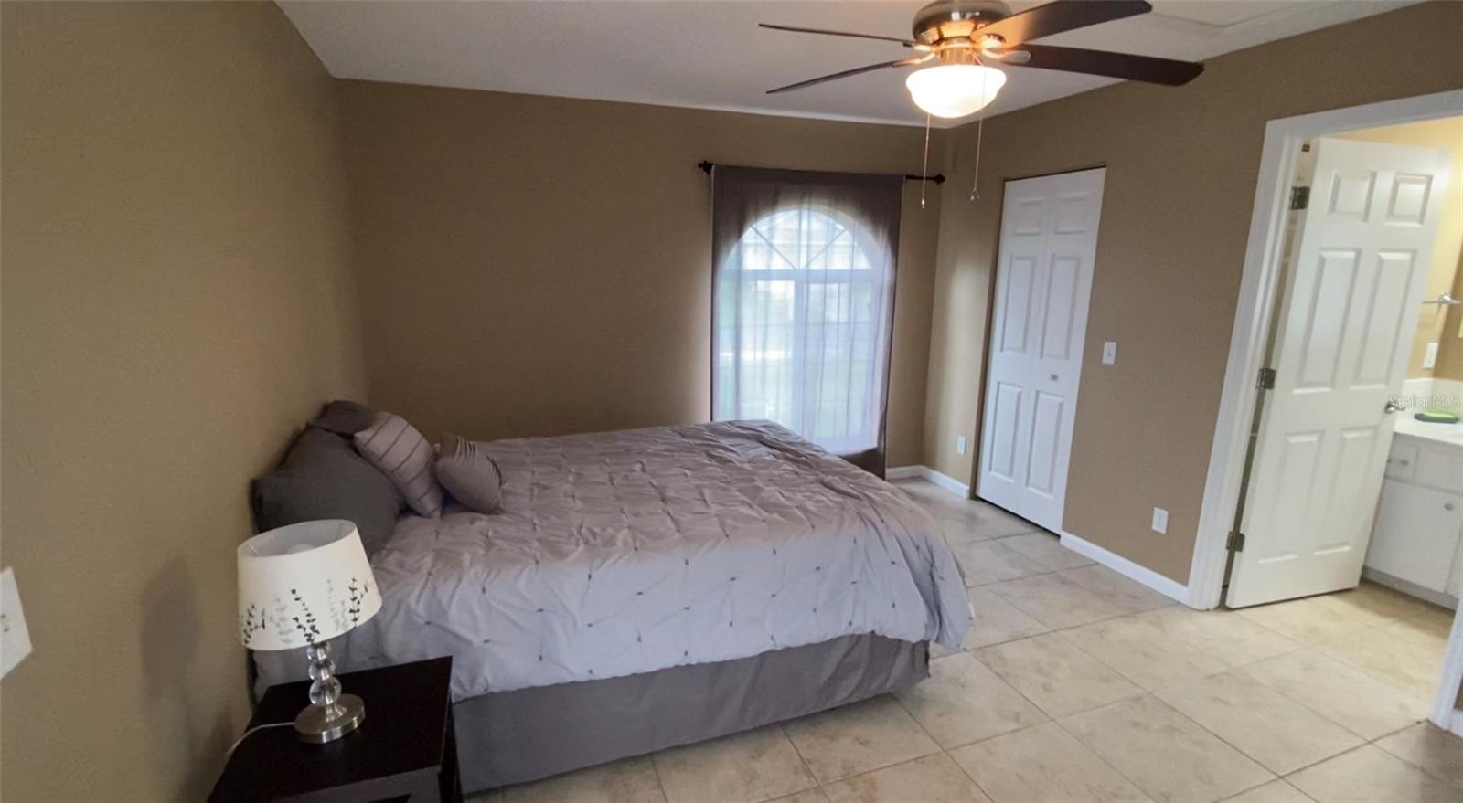 Image 11 of 16 For 5232 18th Street