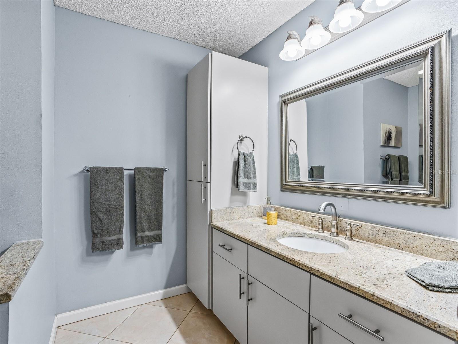 Image 30 of 51 For 5232 18th Street