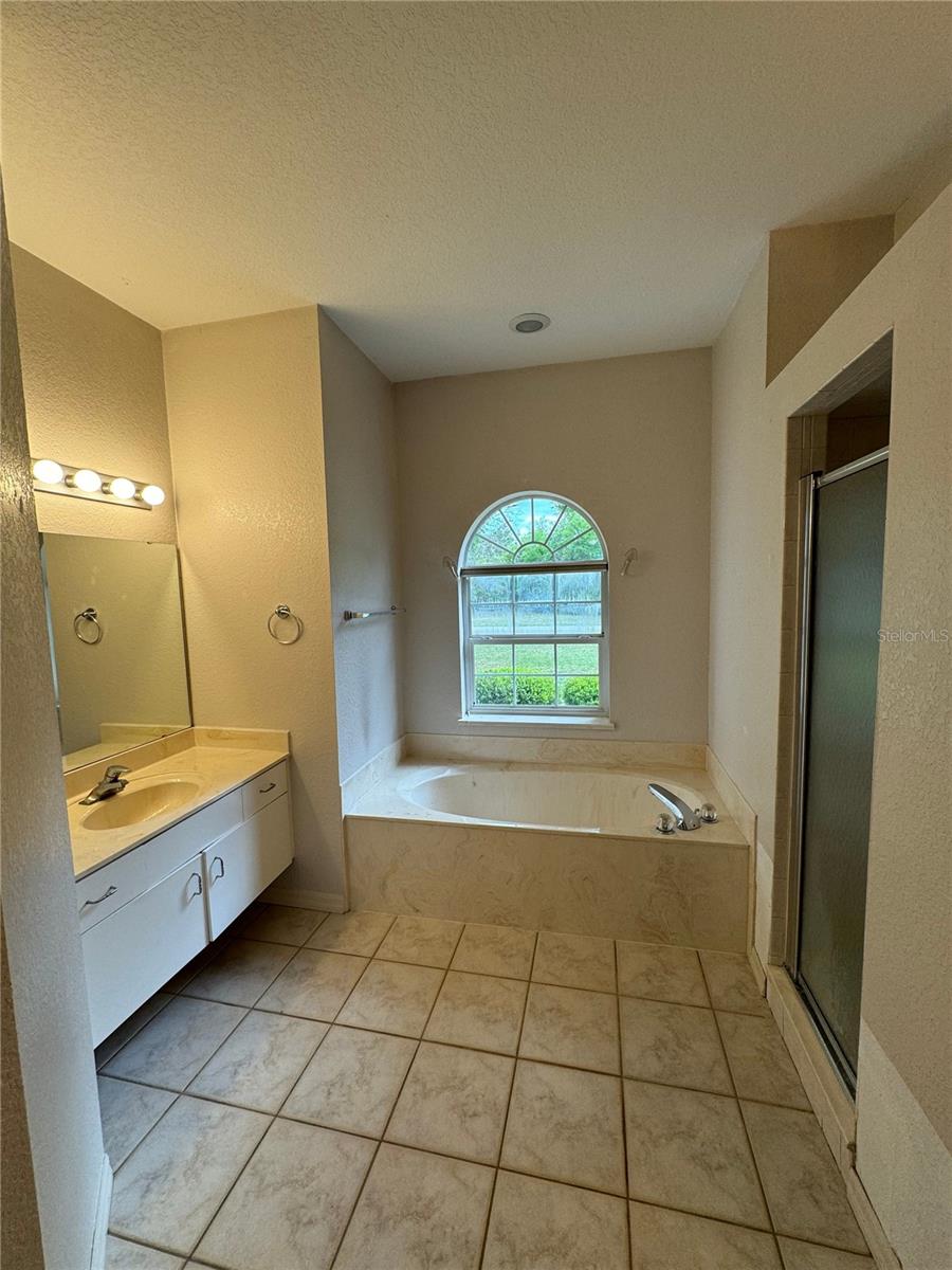 Image 7 of 10 For 8013 134th Loop
