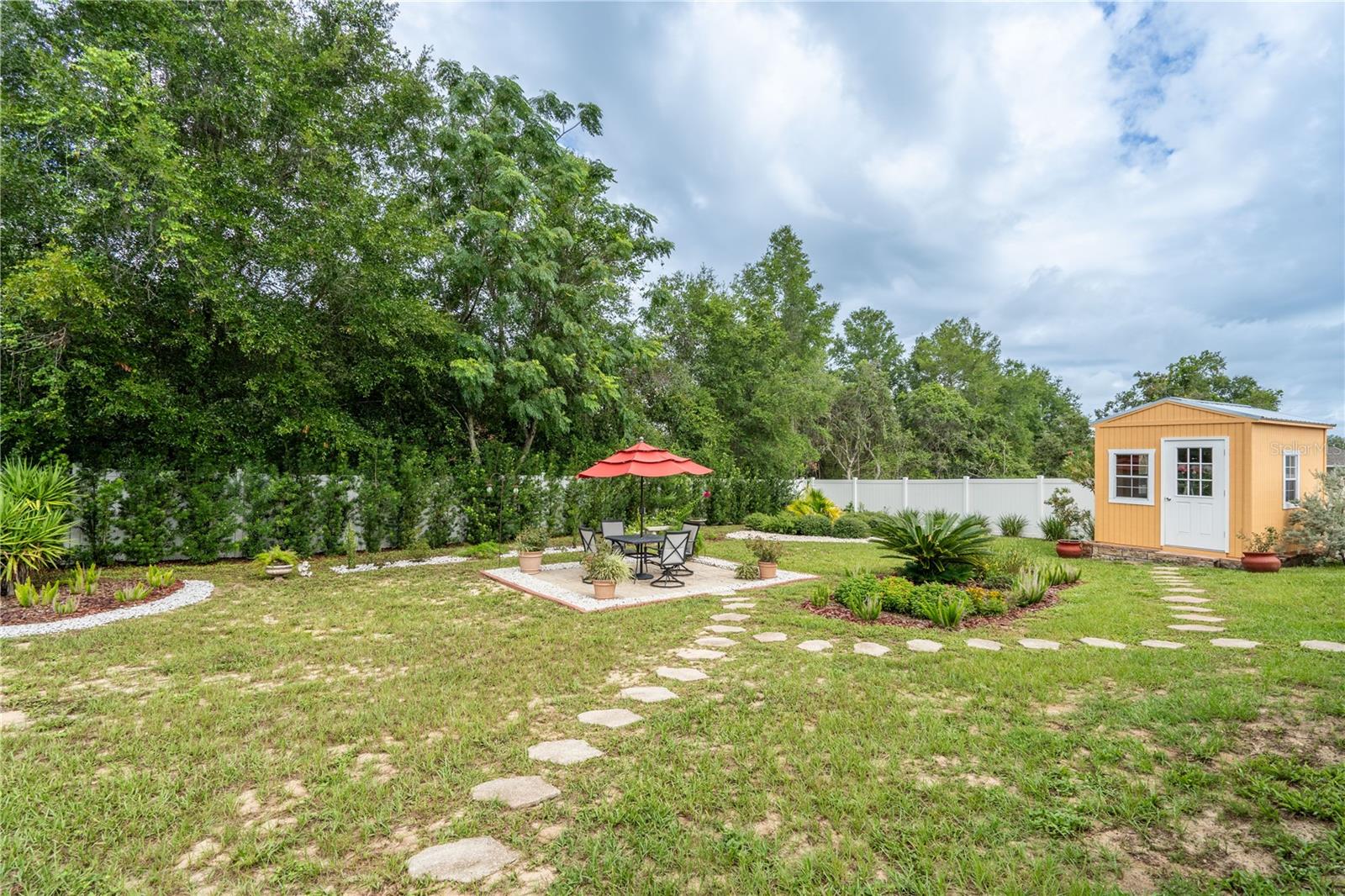 Image 12 of 36 For 189 Oak Circle