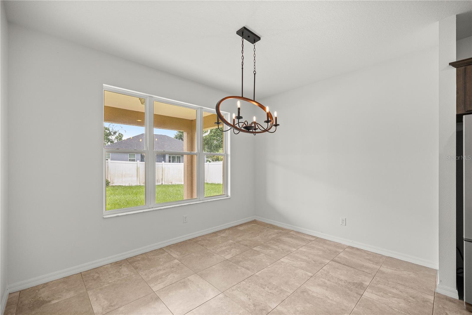 Image 12 of 33 For 950 46th Place
