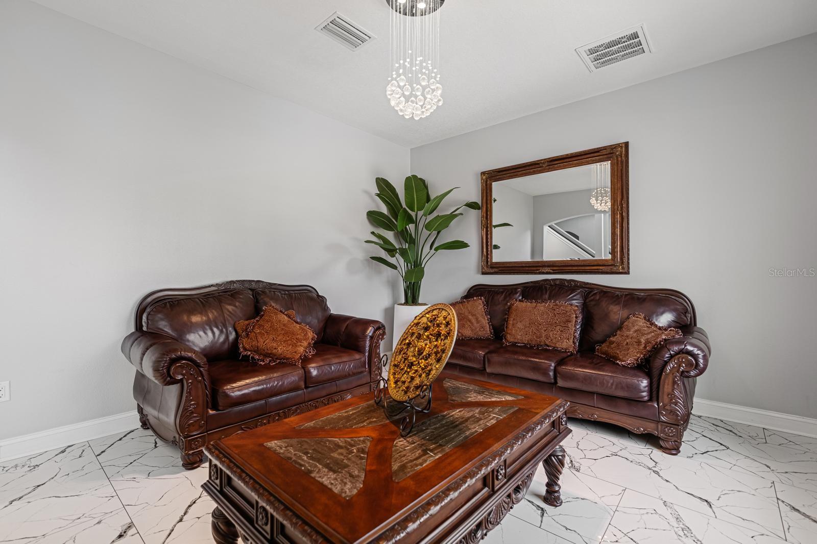 Image 10 of 52 For 4836 Troydale Road