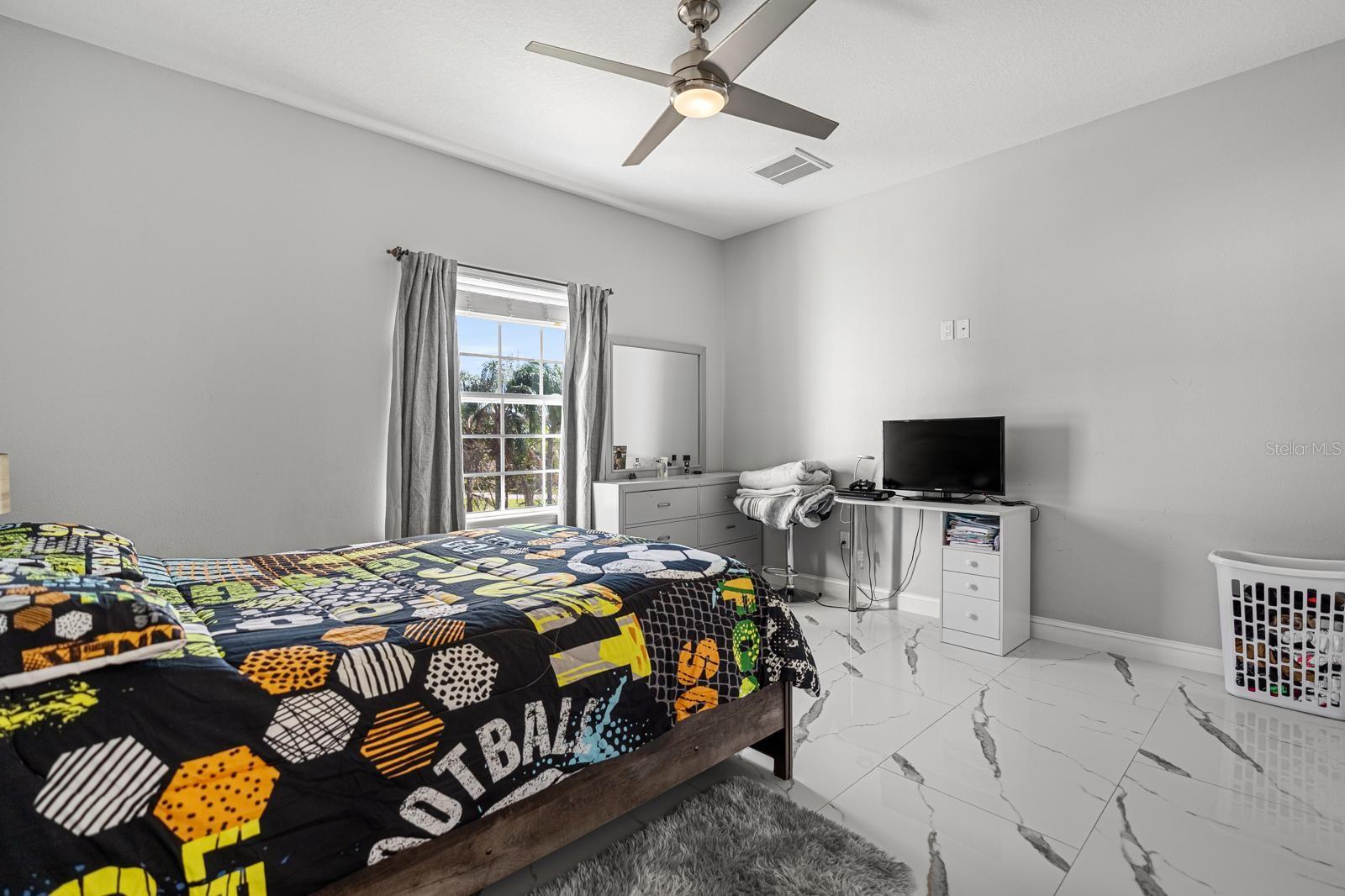 Image 33 of 52 For 4836 Troydale Road