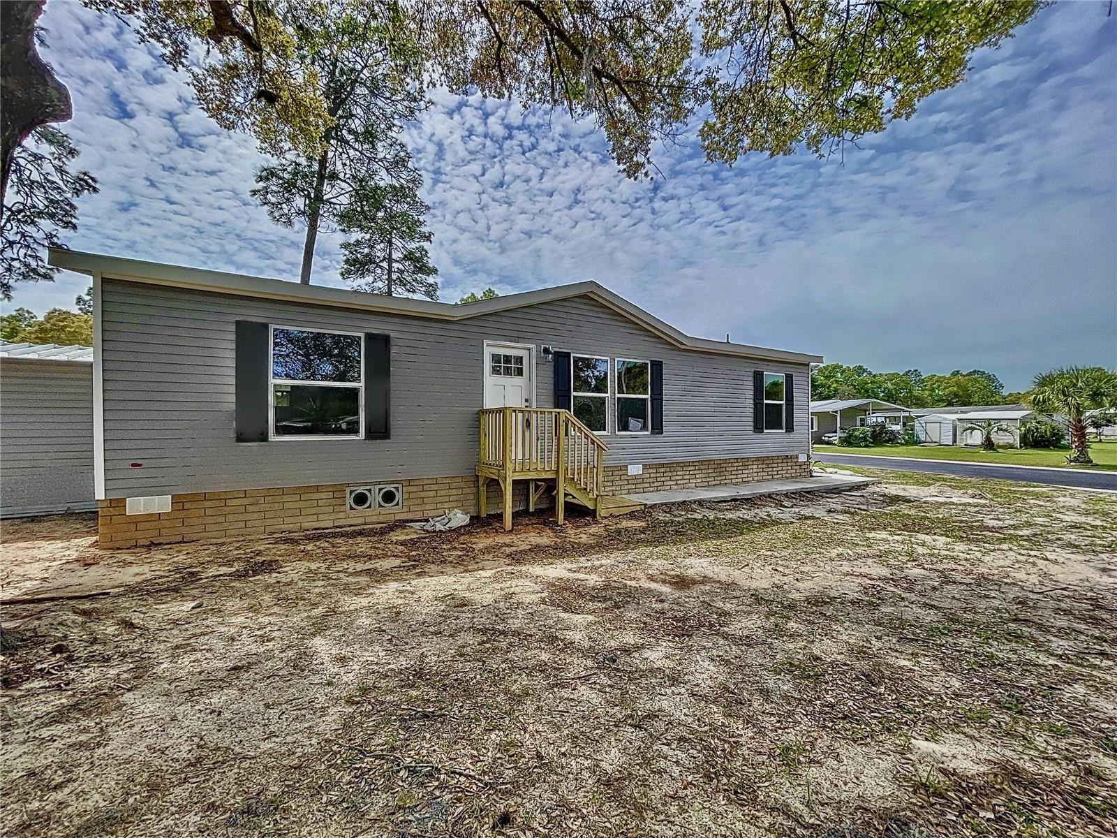 Image 14 of 70 For 8325 Fairgrove Terrace